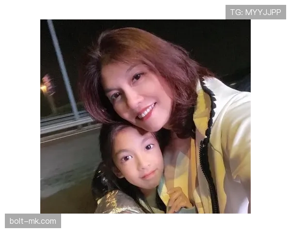 西蒙妮·曼努埃尔破茧成蝶 改写美国奥运泳坛历史 西蒙妮·曼努埃尔破茧成蝶 改写美国奥运泳坛历史