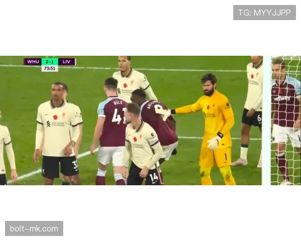 阿利松神勇发挥助球队问鼎英超,再创辉煌佳绩 阿利松神勇发挥助球队问鼎英超,再创辉煌佳绩