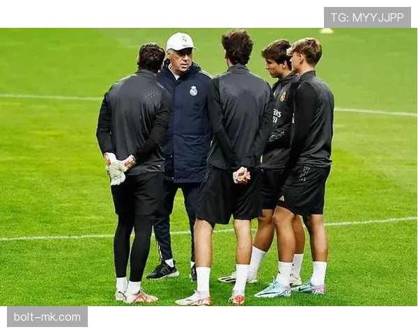 西甲卡斯蒂亚小将闪耀赛场,状态回暖成未来新星 西甲卡斯蒂亚小将闪耀赛场,状态回暖成未来新星