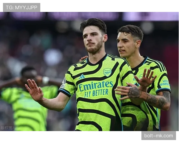 赖斯卓越表现持续提升球队战术布局,增强整体竞争力与赛场影响力 赖斯卓越表现持续提升球队战术布局,增强整体竞争力与赛场影响力