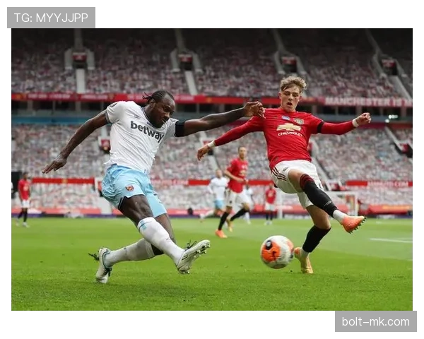 西汉姆联探索全新比赛策略,战术创新引领球队发展新趋势 西汉姆联探索全新比赛策略,战术创新引领球队发展新趋势